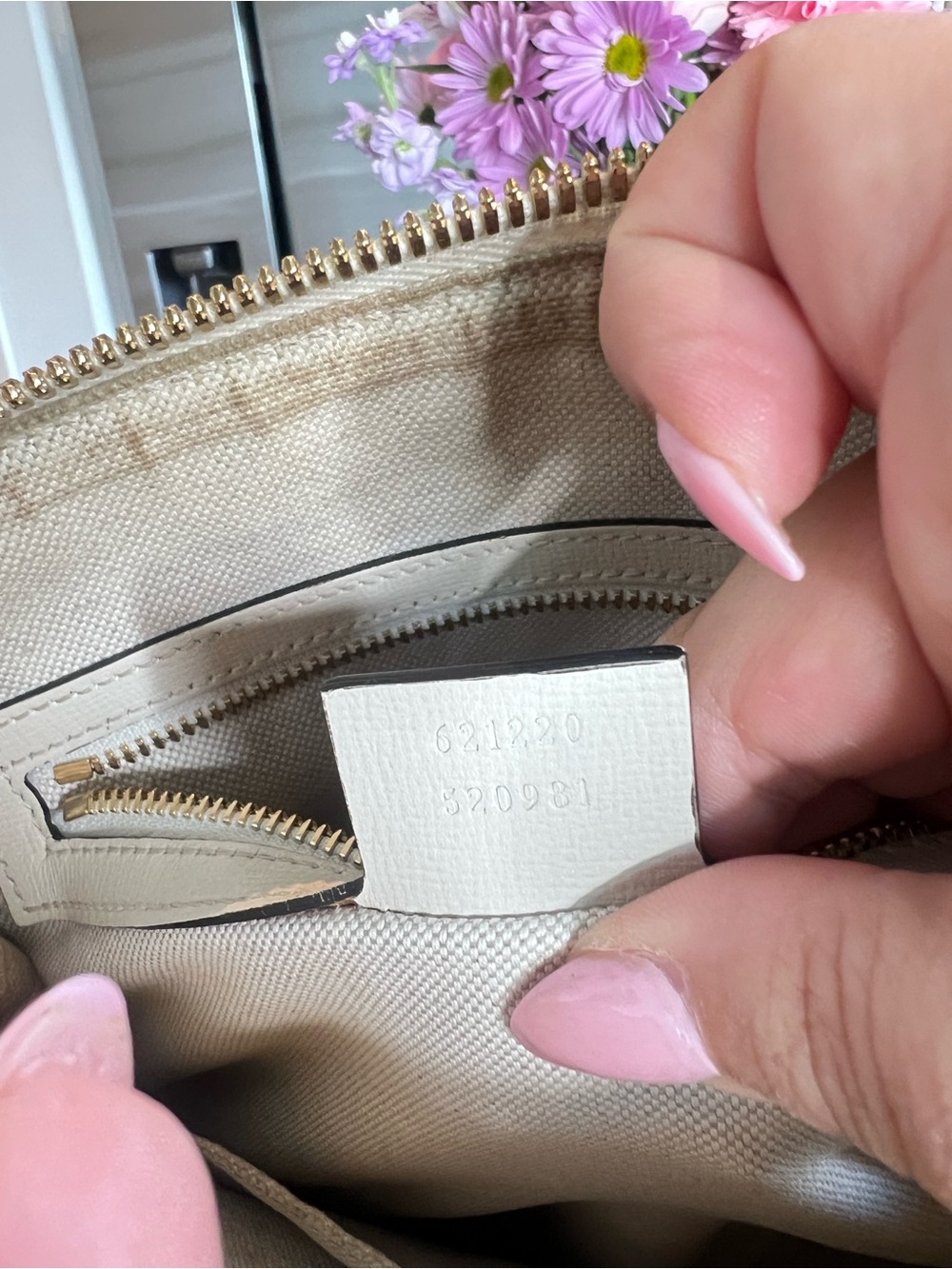 Gucci GG Canvas Satchel in Beige and White with Gold Hardware - Picture 7 of 7